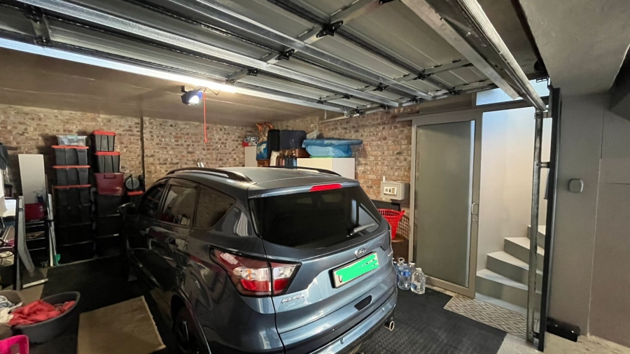 2 Bedroom Property for Sale in Island View Western Cape